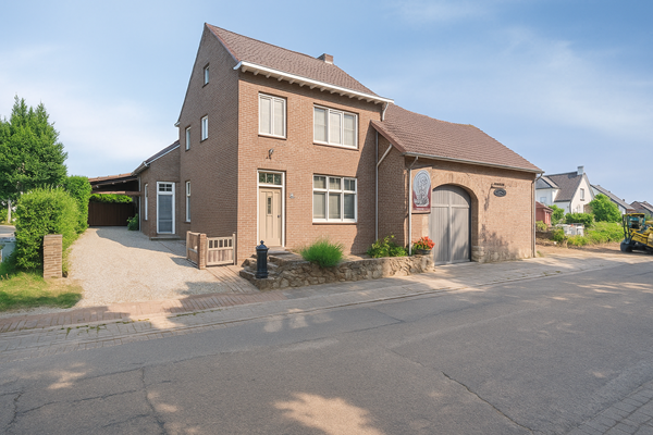 Bovenstraat 24, 6141 CD Limbricht